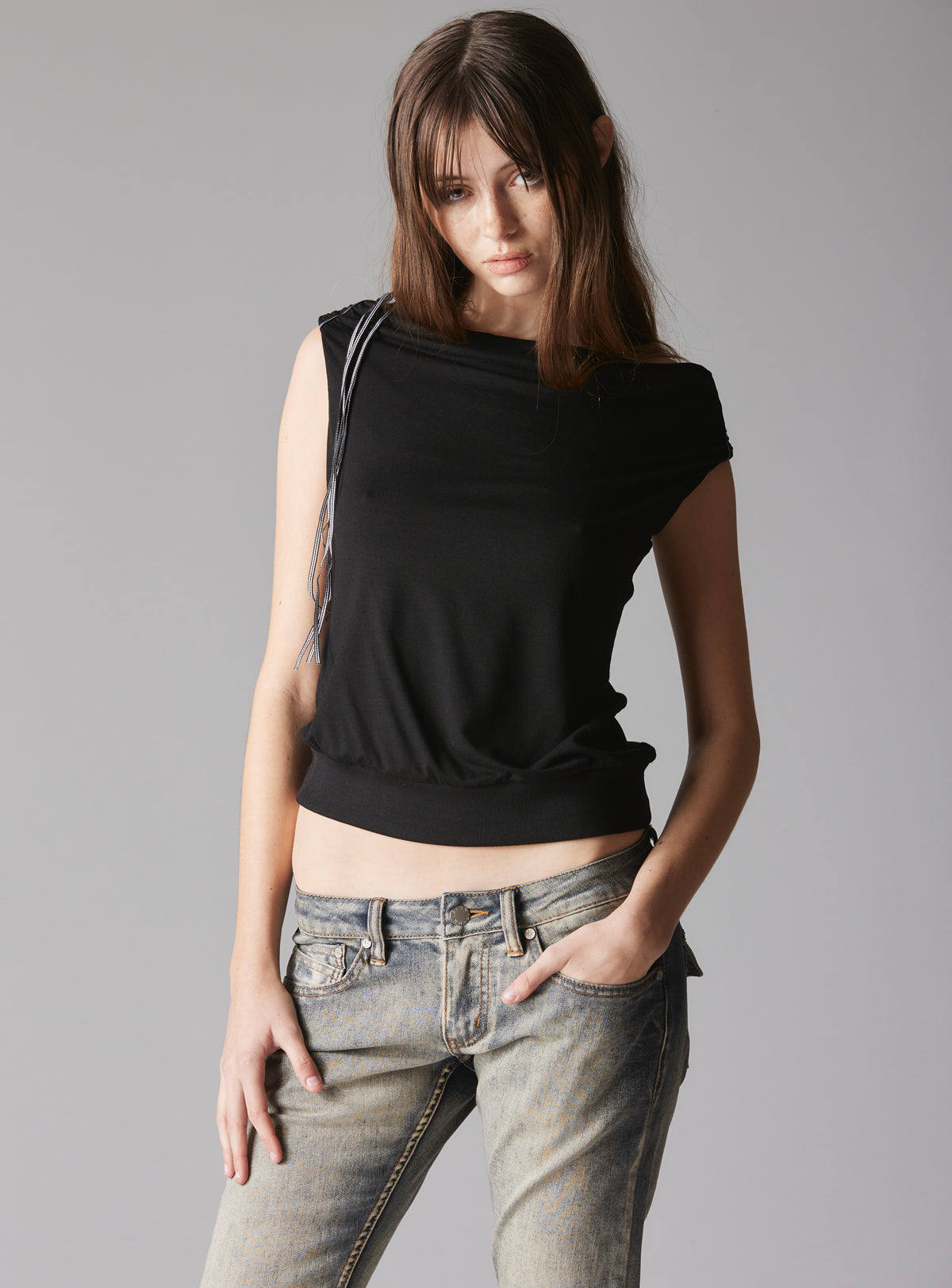 Eso Top - UNIF Premium
