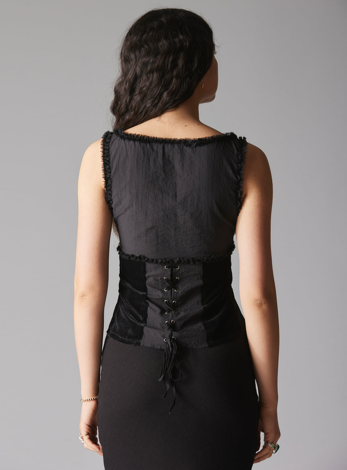Lili Top - UNIF New