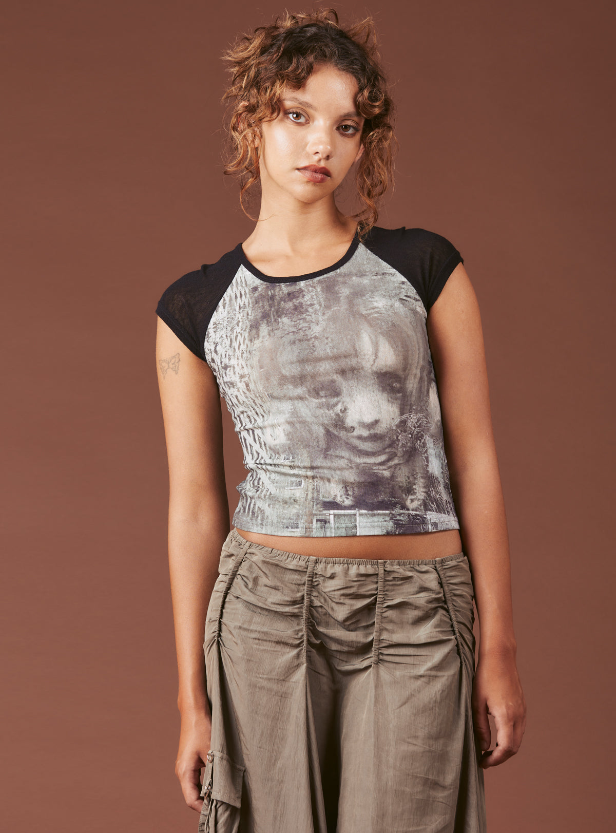 Graphic T-Shirt With Cap Sleeves - UNIF Sale