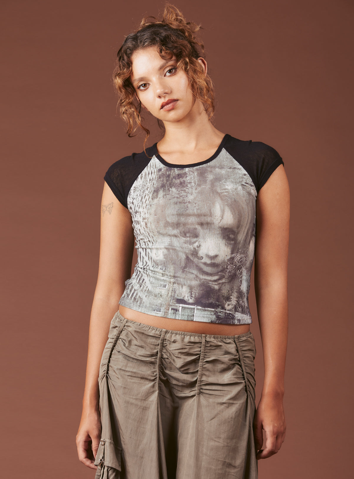 Graphic T-Shirt With Cap Sleeves - UNIF Sale