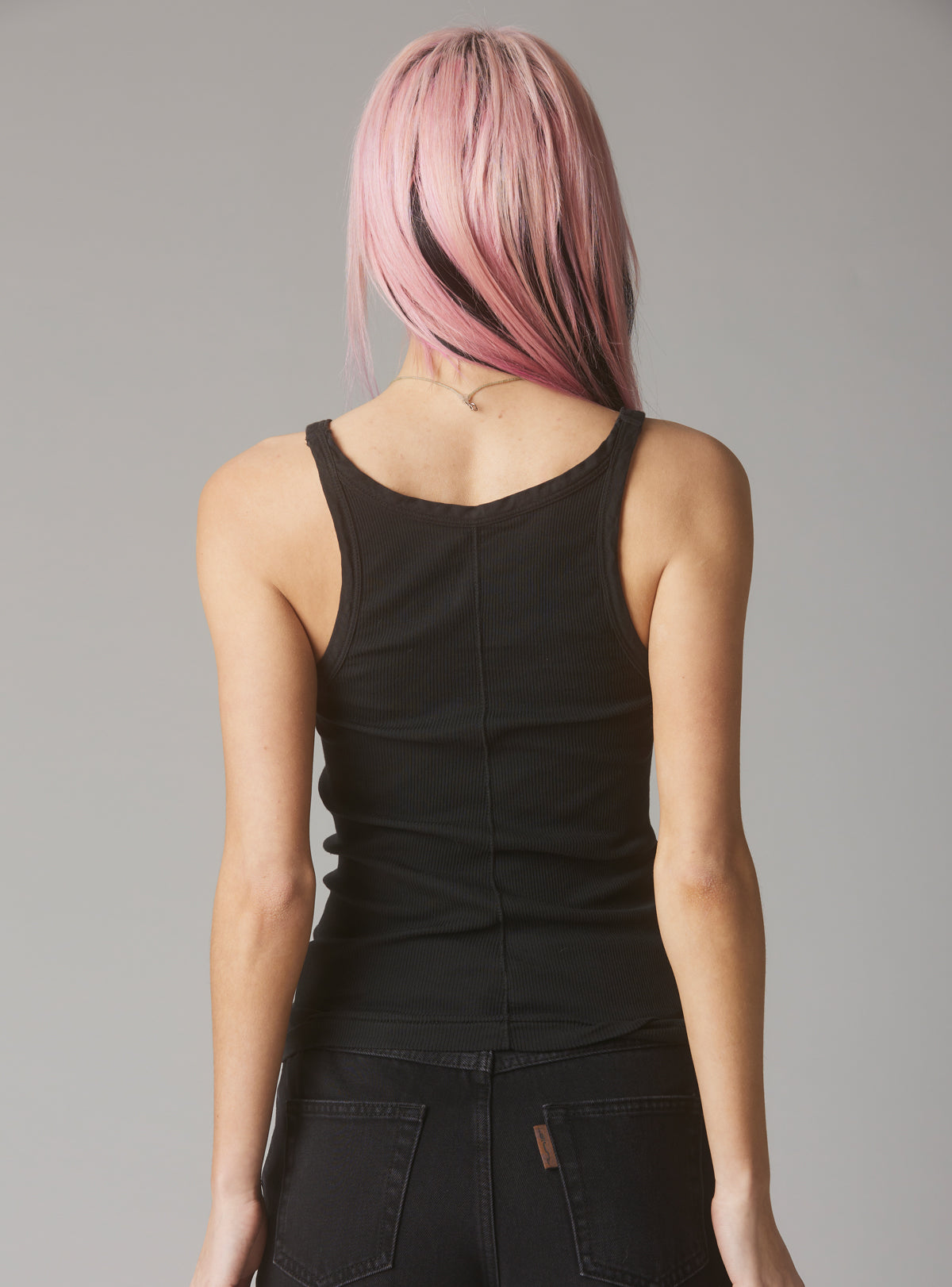 Staple Rib Tank - UNIF Smart Buy