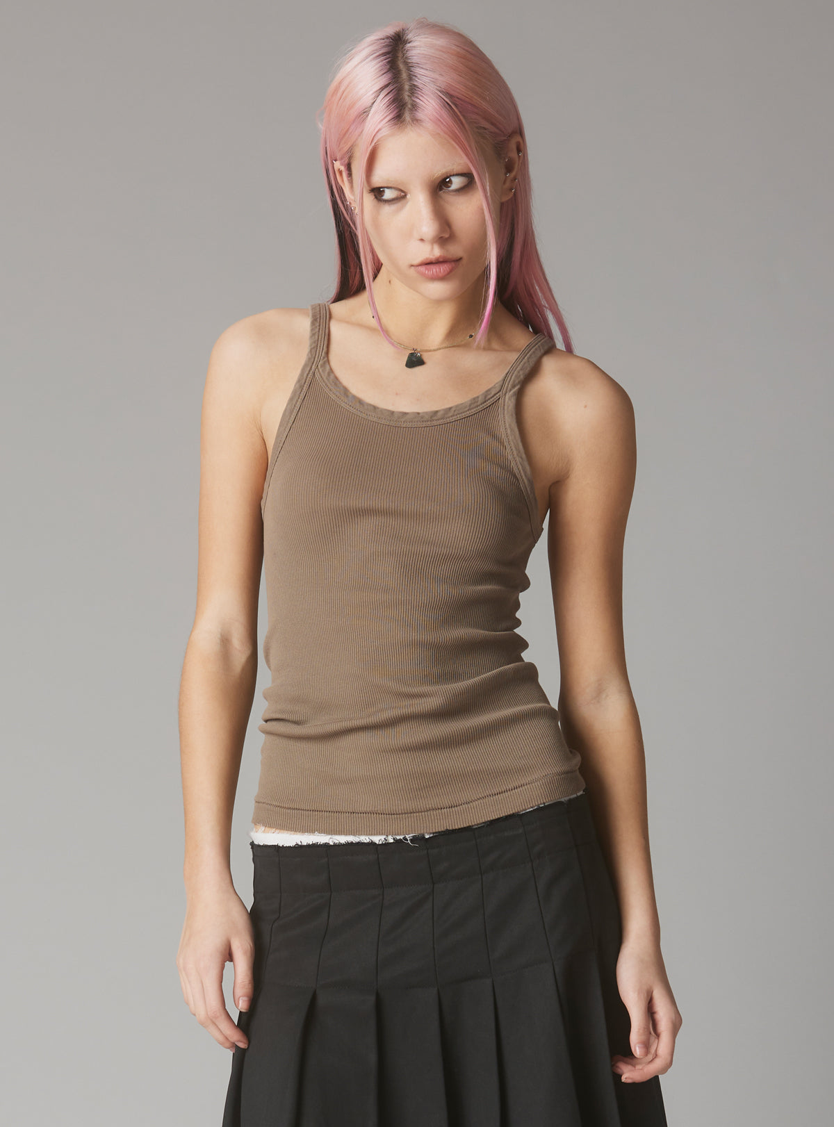 Staple Rib Tank Concrete - UNIF Signature