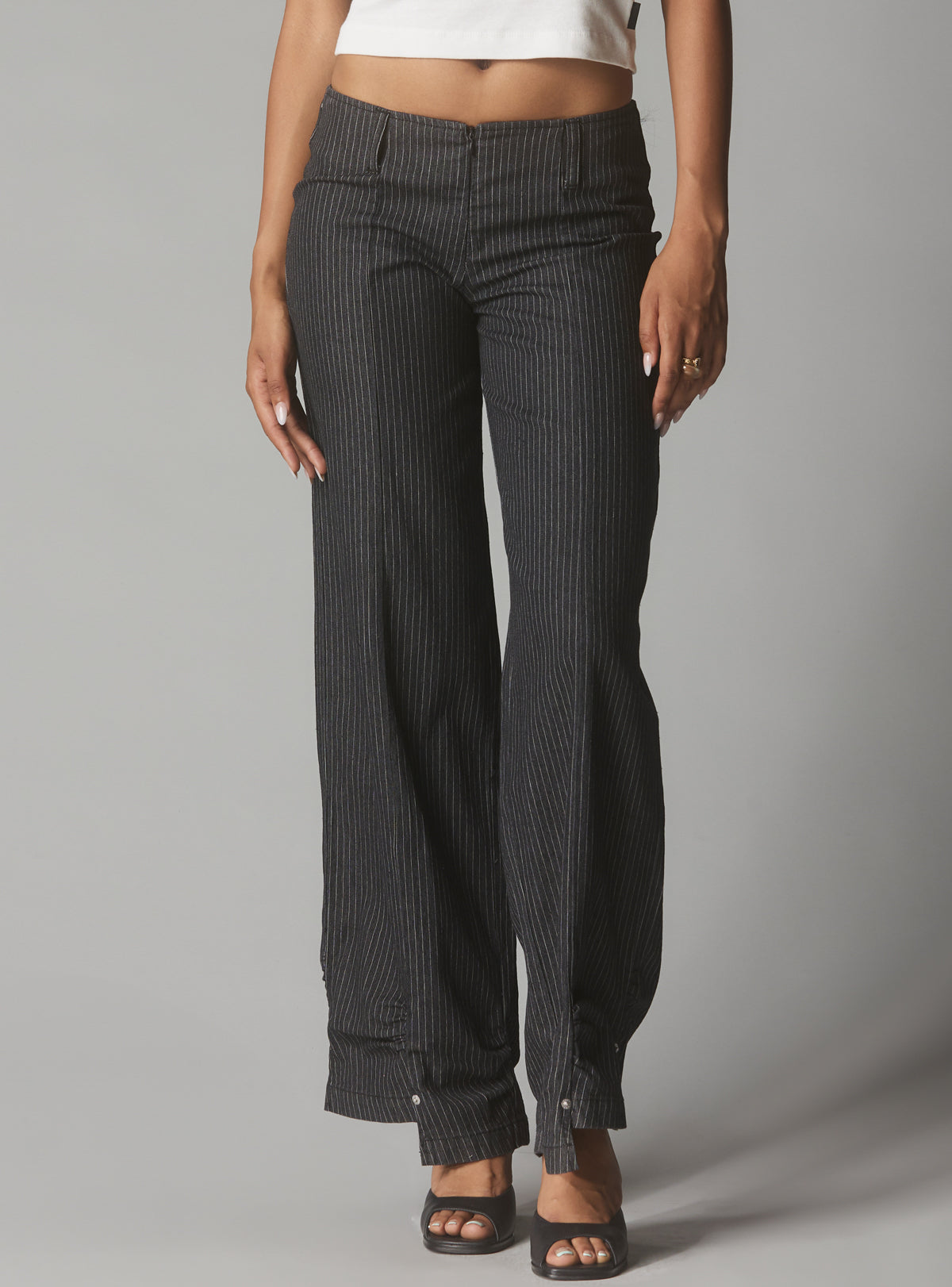 Des Pant - UNIF Value
