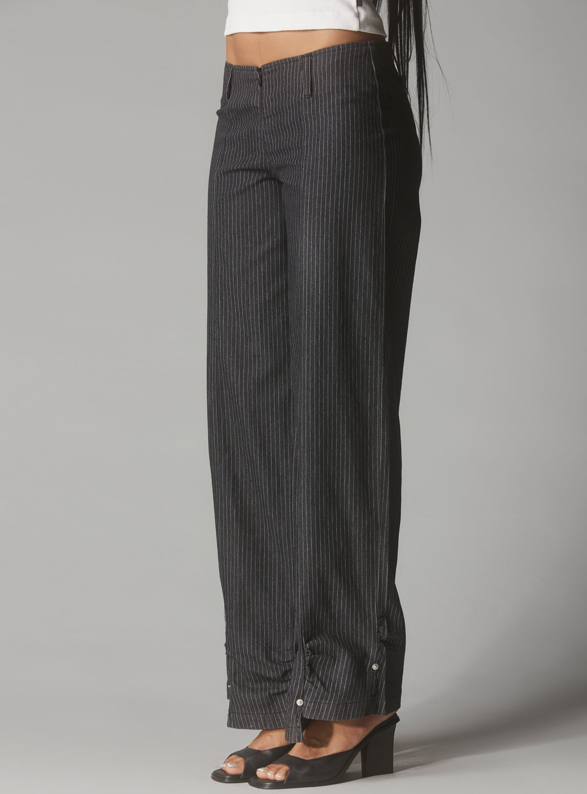 Des Pant - UNIF Value