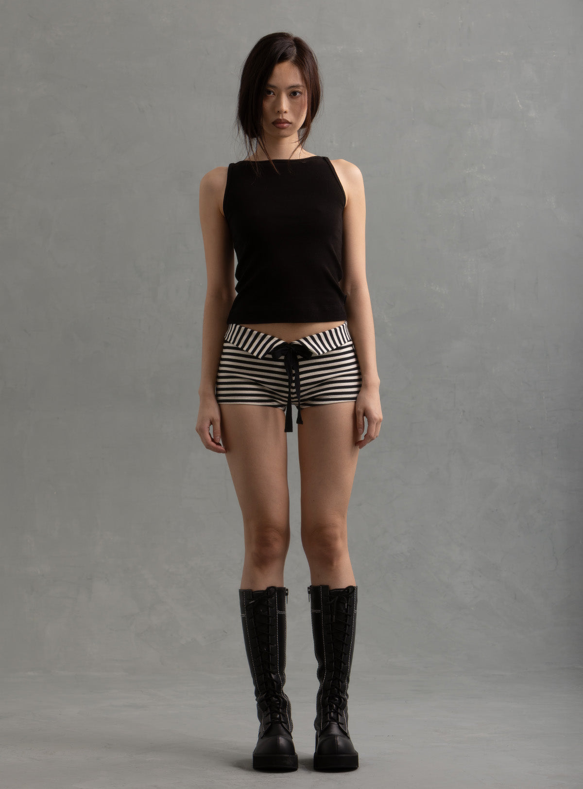 Fang Shorts - UNIF Classic