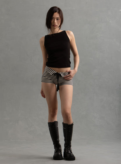 Fang Shorts - UNIF Classic