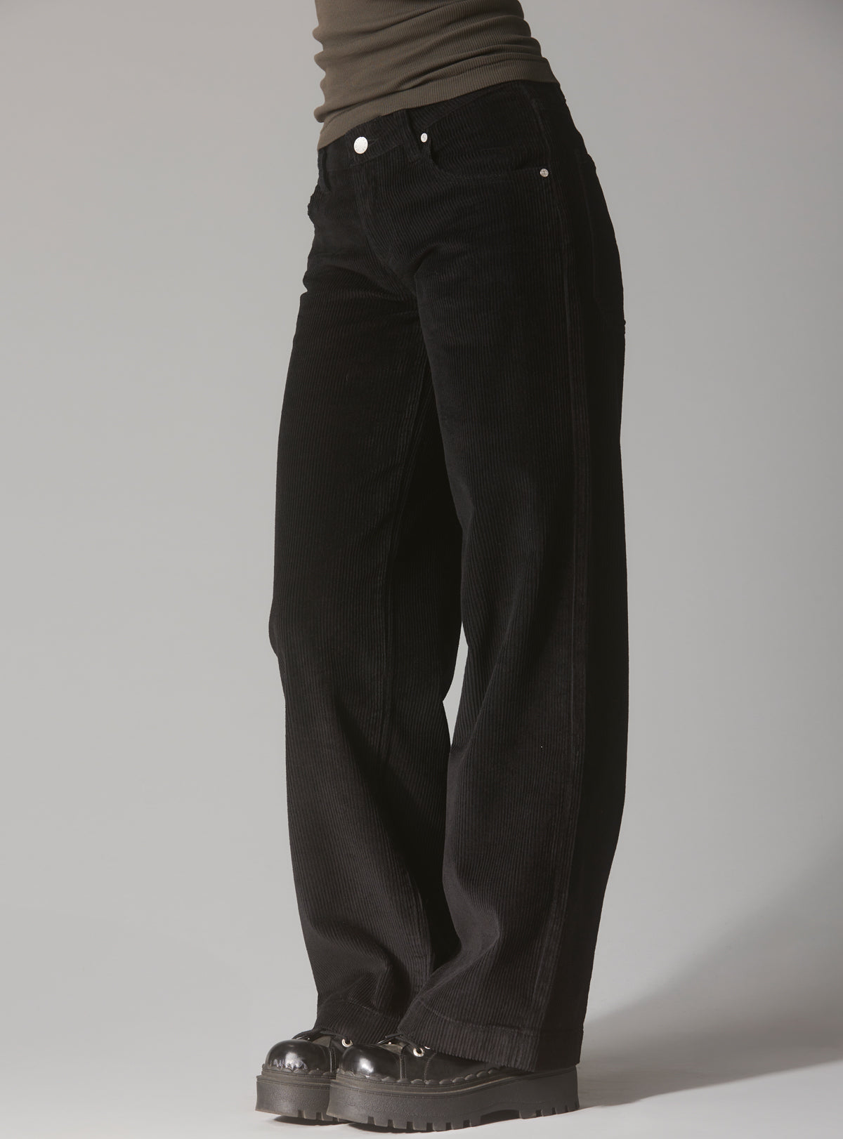 Boba Pant - UNIF Trusted