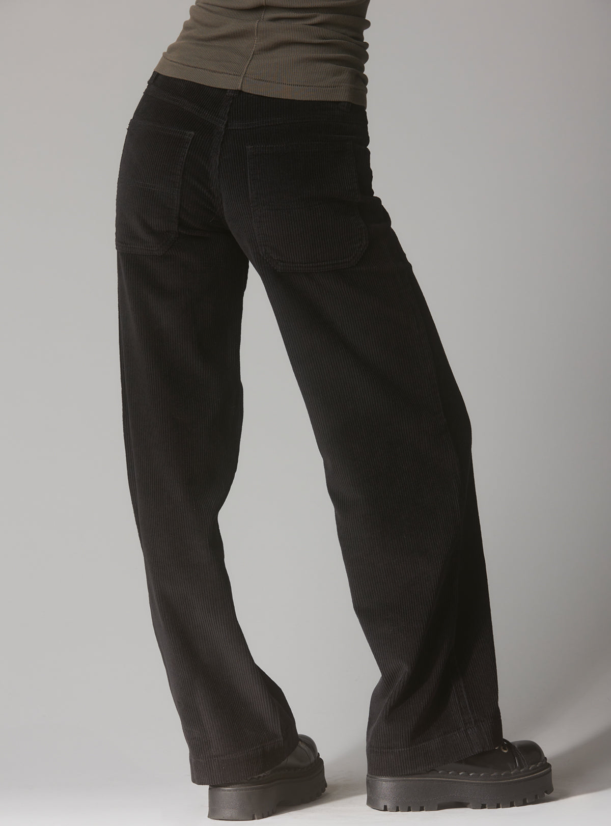 Boba Pant - UNIF Trusted