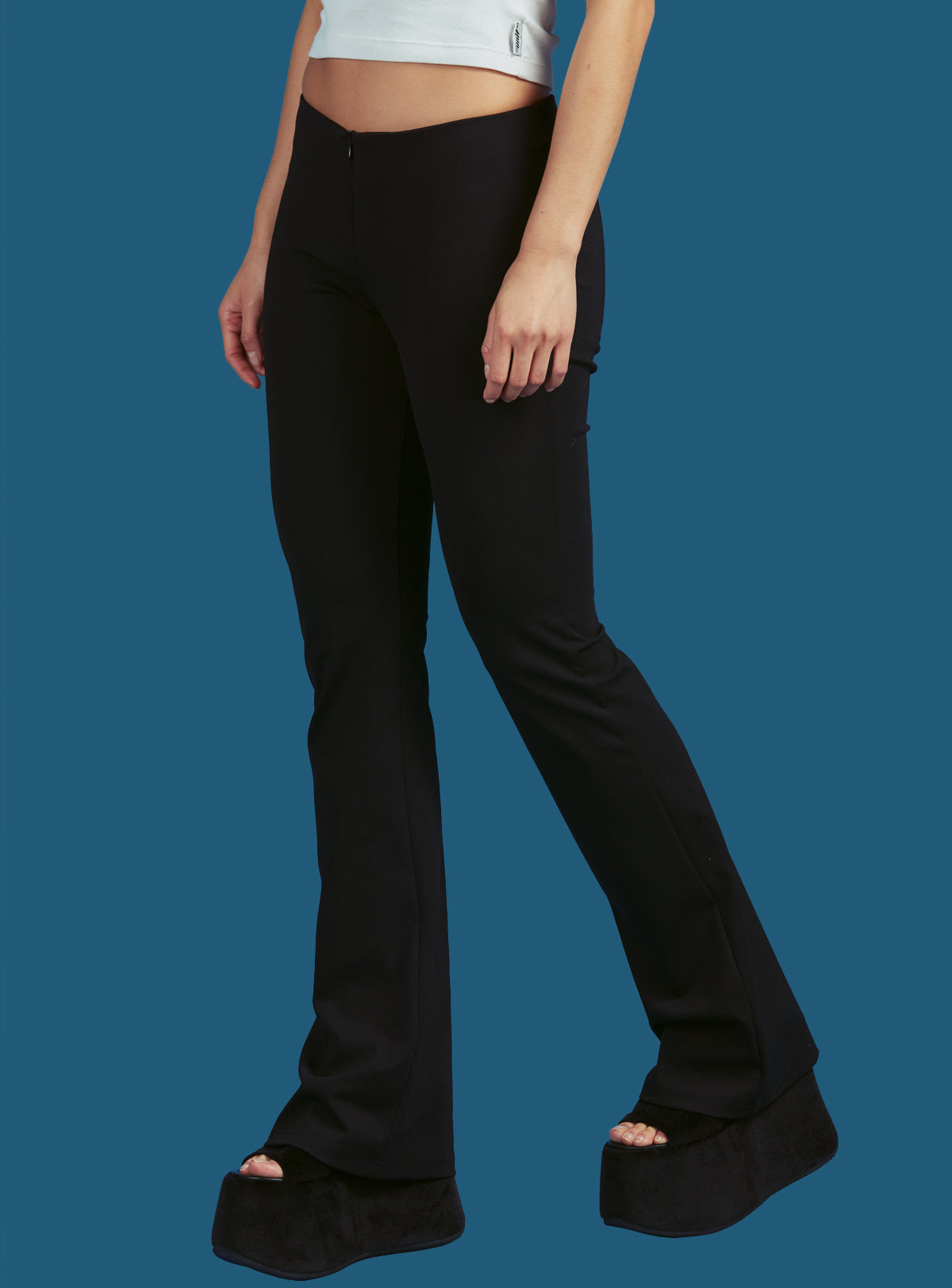 Control Pant - UNIF Essential