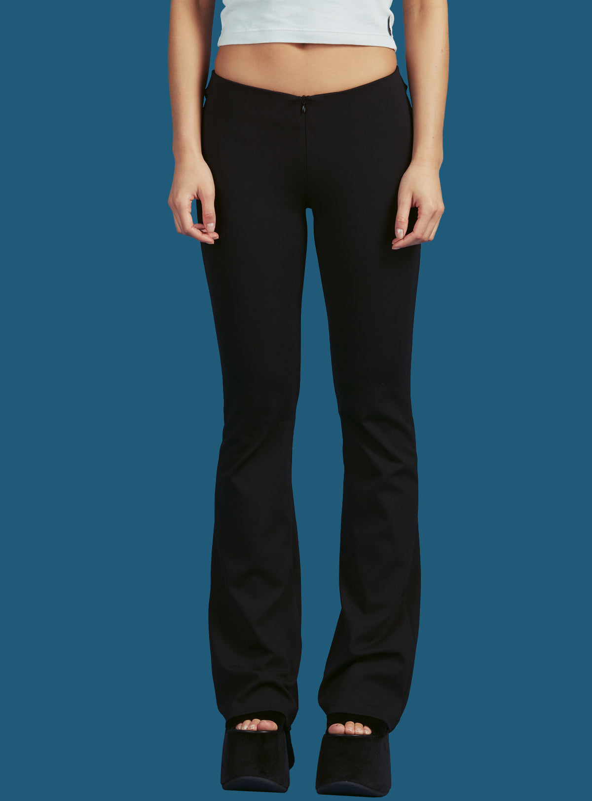 Control Pant - UNIF Essential