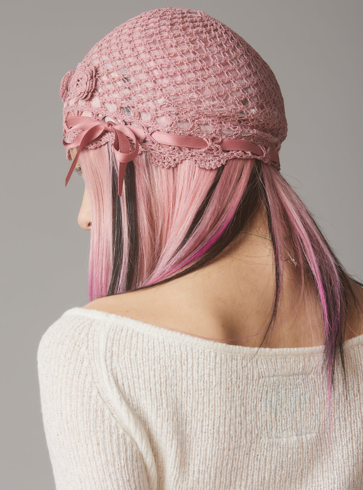Eine Hat - UNIF Smart Buy