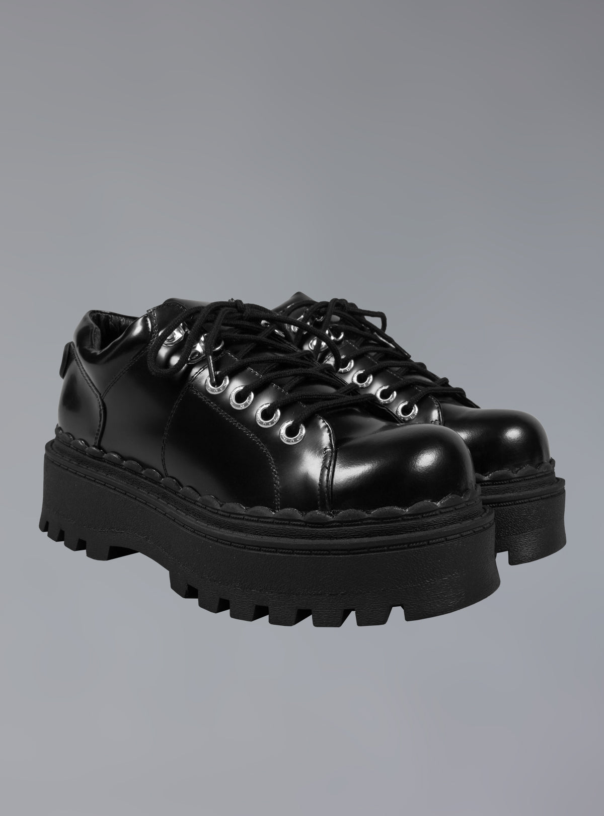 Low Top Leather Chunky Platform Boot in - UNIF Popular