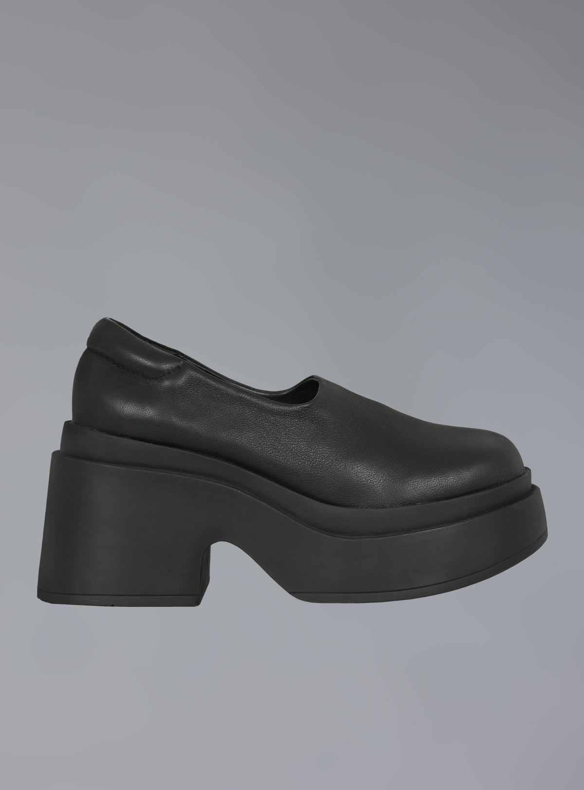 Platform Slip On Shoes in 90s Style - UNIF Great Value