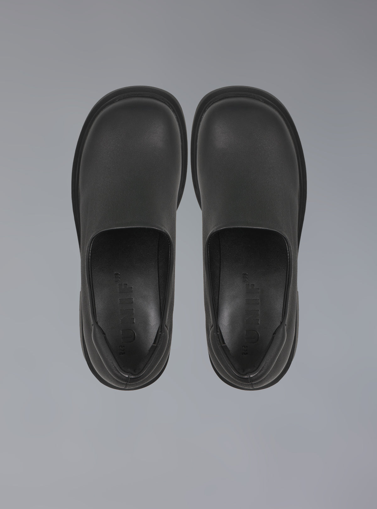 Platform Slip On Shoes in 90s Style - UNIF Great Value