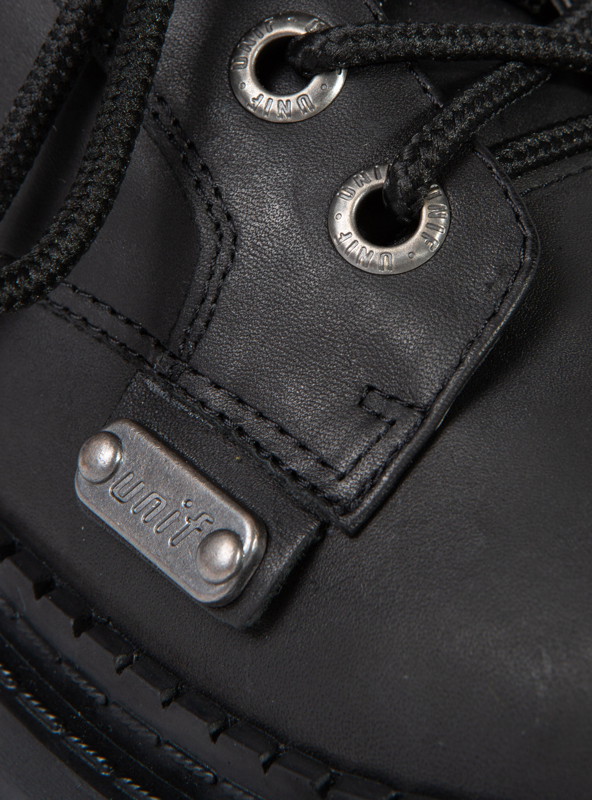 Trail Shoe - UNIF Trusted