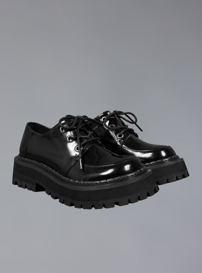 Collins Shoe - UNIF Trending