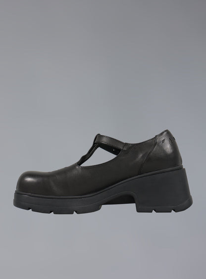 Comma Shoe - UNIF Top Pick