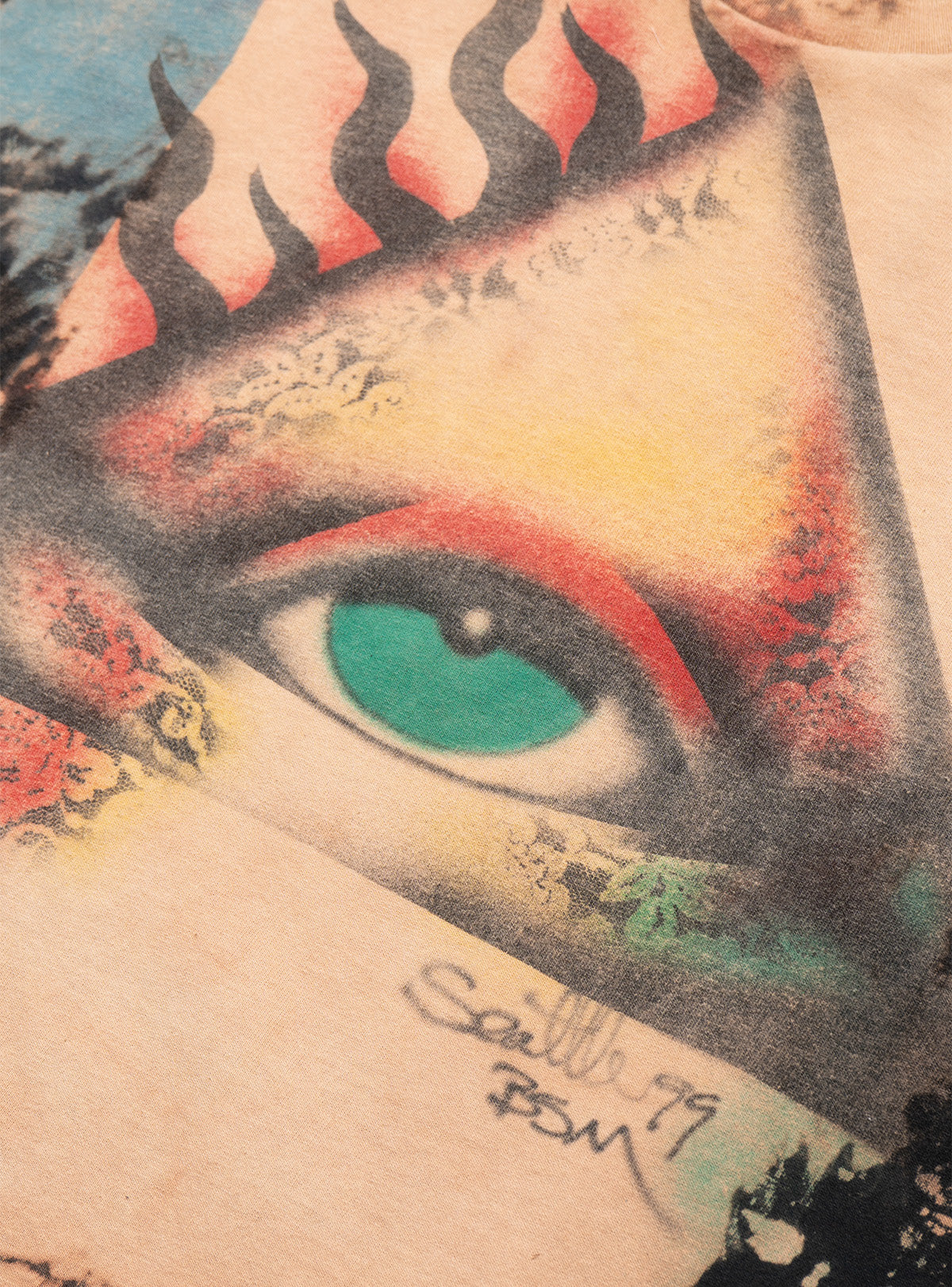 Vintage Bleached Eye of Providence Tee - UNIF Trending