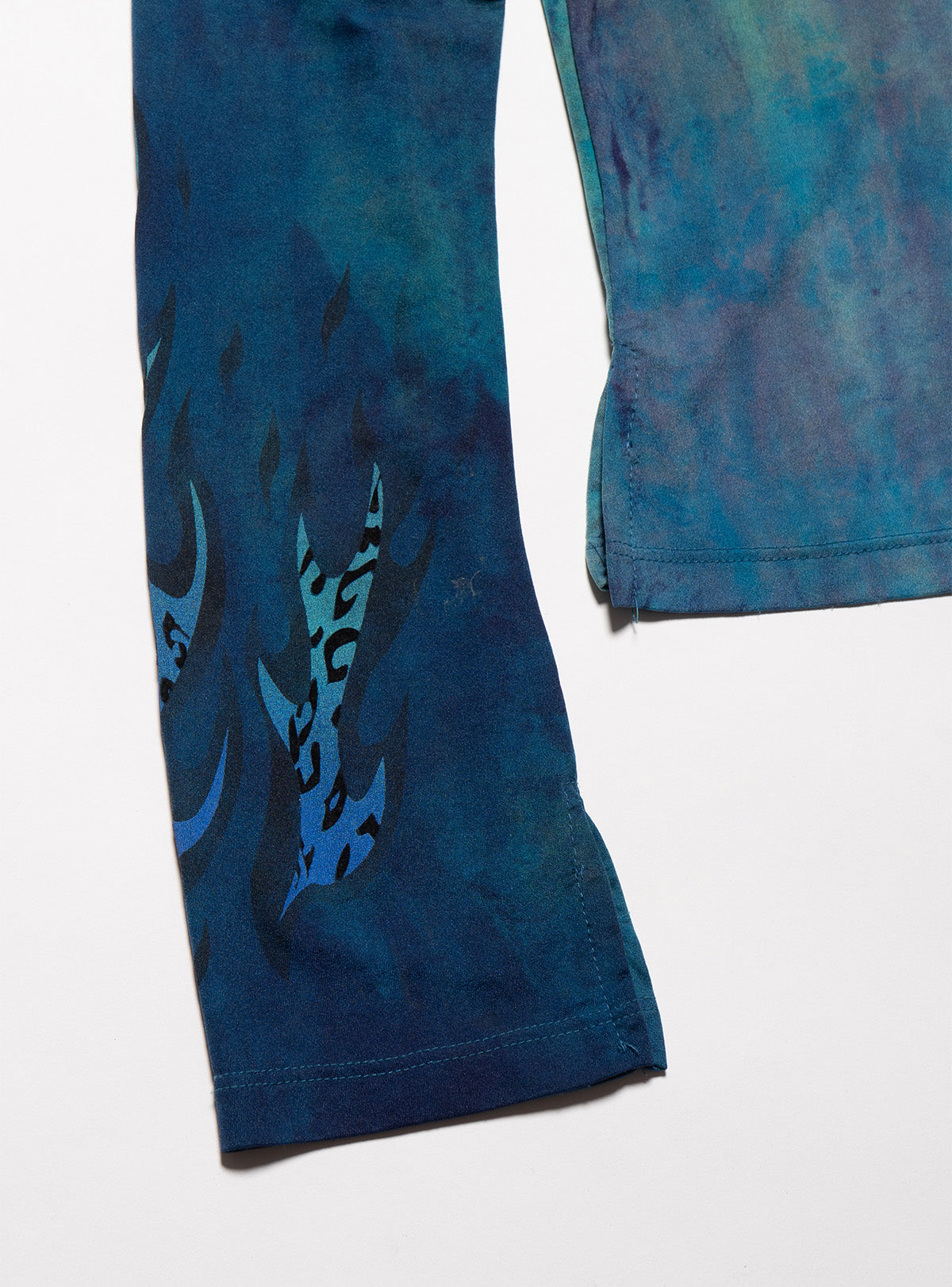 Vintage Fang Flame Top - UNIF Trusted