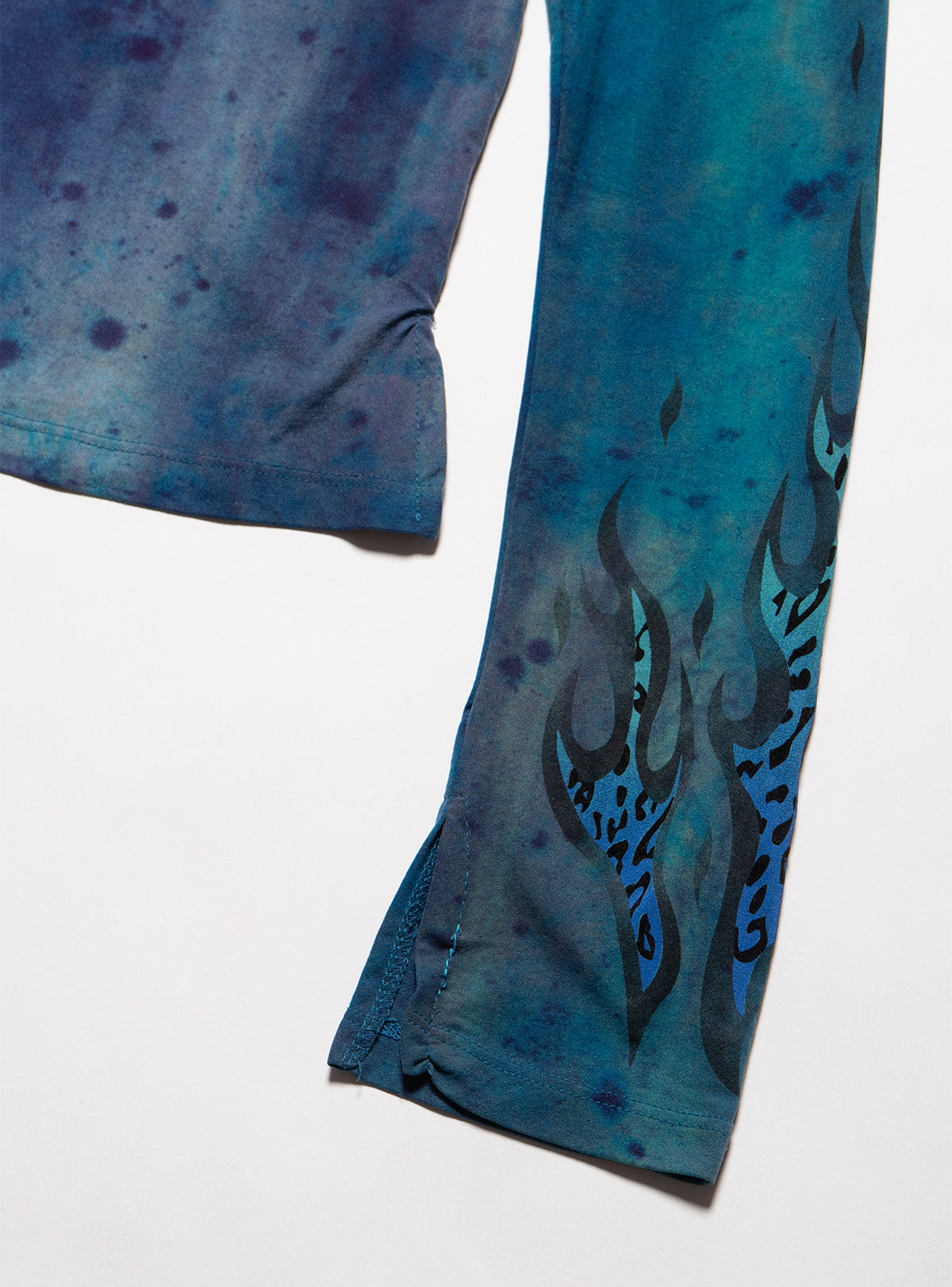 Vintage Fang Flame Top - UNIF Trusted