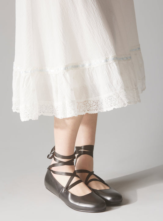 Pavlova Flats - UNIF Customer Favorite