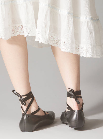 Pavlova Flats - UNIF Customer Favorite